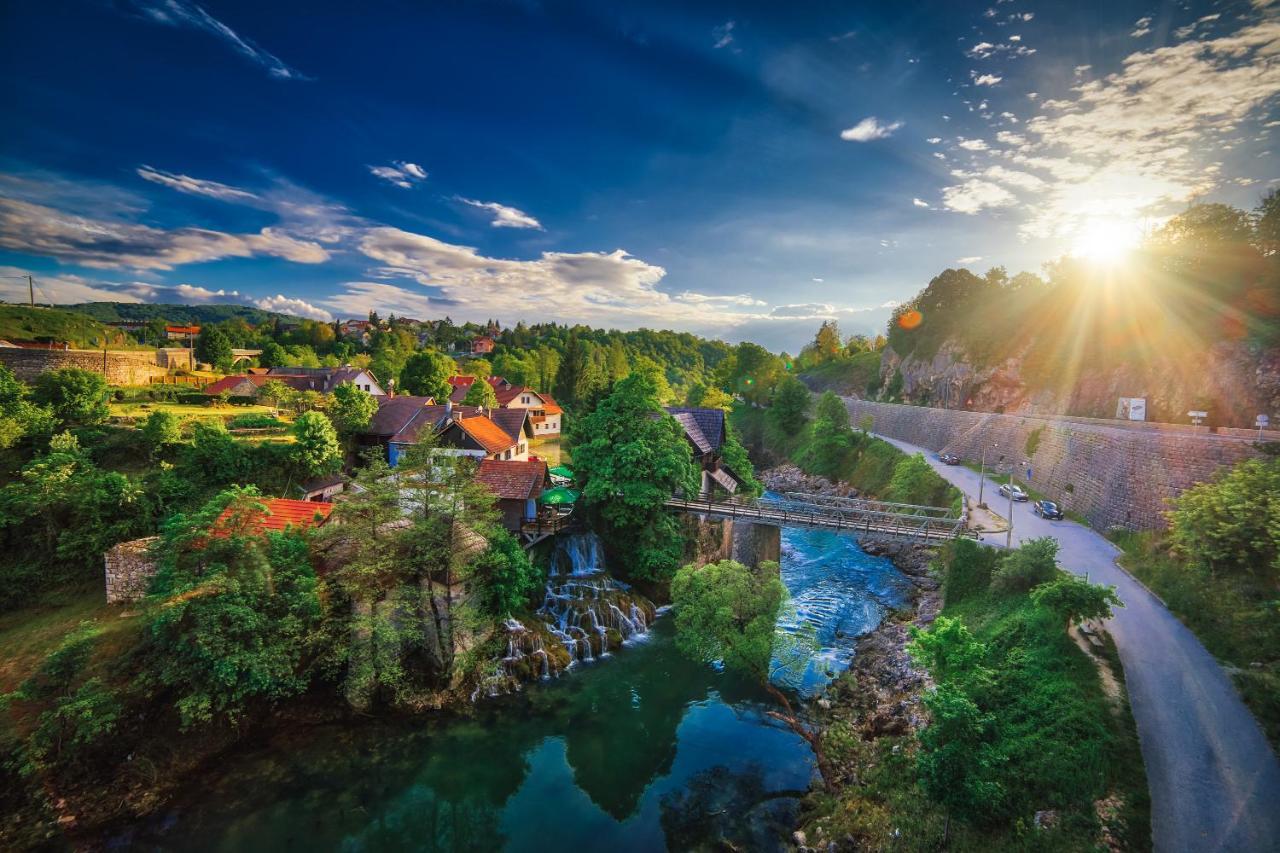 Apartman Medved Slunj Buitenkant foto